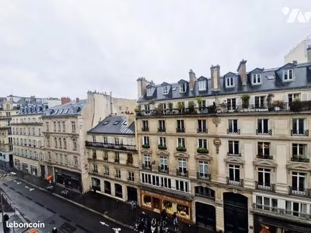 studio 1 pièce 32 m²