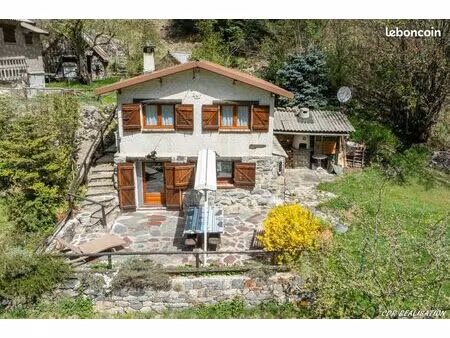 maison 3 pièces 55 m²
