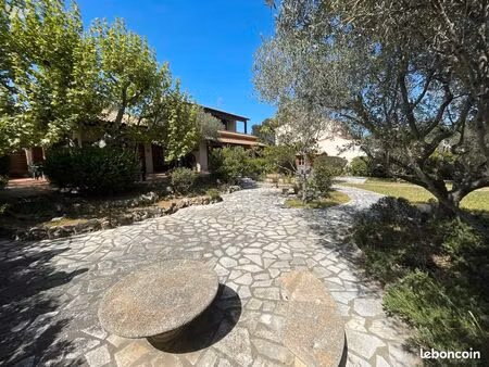 maison 7 pièces 144 m²