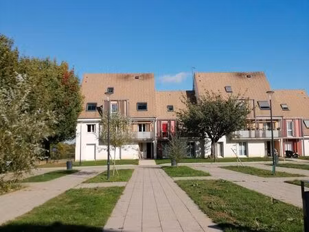 appartement type 3 1er étage crevecoeur le grand