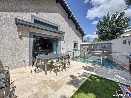 maison 4 pièces 128 m²