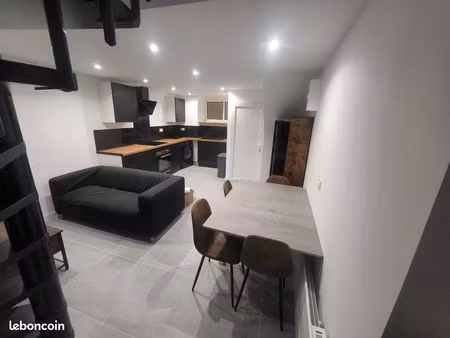 loue f2 duplex meublé refait à neuf