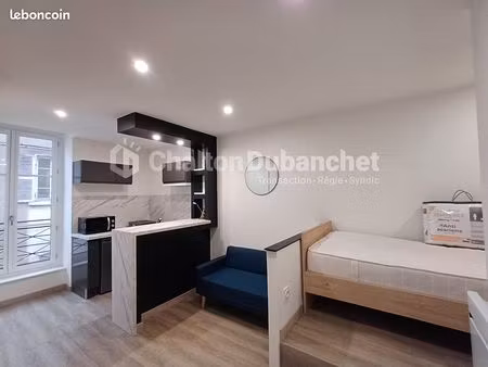 studio 1 pièce 16 m²