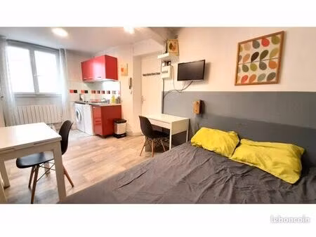 studio meublé - métro b carmes - dispo immédiate