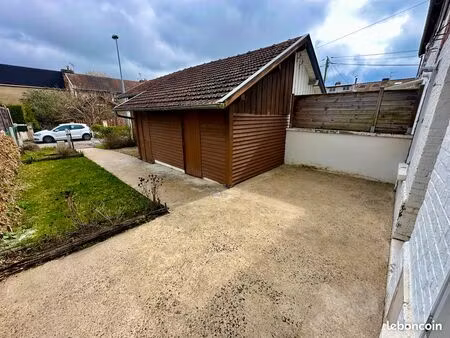 maison de ville 50 m² avec 2 chambres et jardin – proche gare oissel