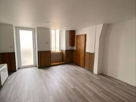 maison 3 pièces 60 m²