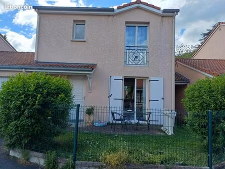 maison 4 pièces 92 m²