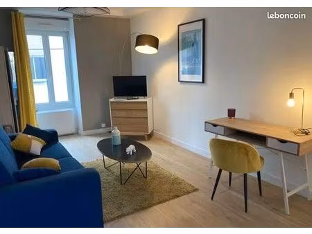 studio 1 pièce 30 m²