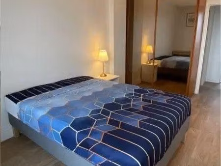 studio 1 pièce 32 m²