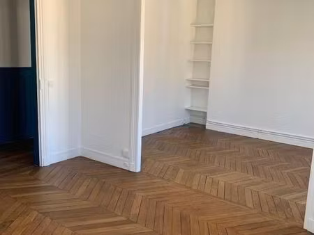 appartement 3 pièces 58 m²