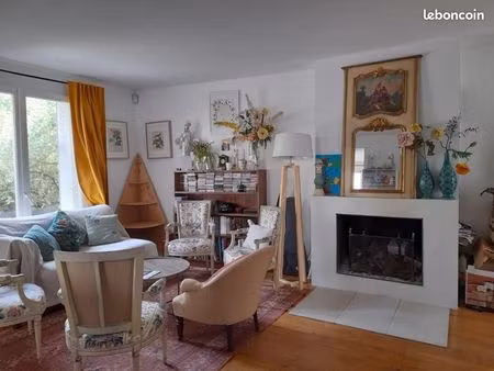 chambre 1 pièce 18 m²
