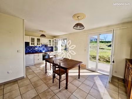 maison 4 pièces 82 m²