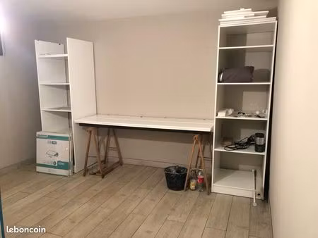 quartier du val d’or limite saint-cloud/suresnes remise / atelier / cave / stockage de 15 
