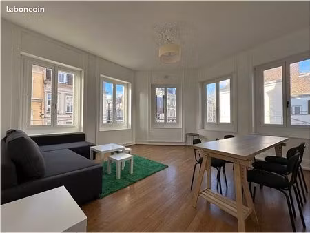 appartement 3 pièces 63 m²