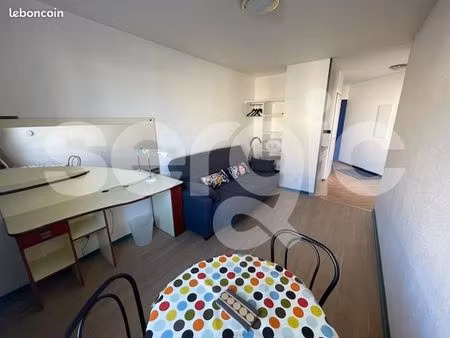 studio 1 pièce 20 m²