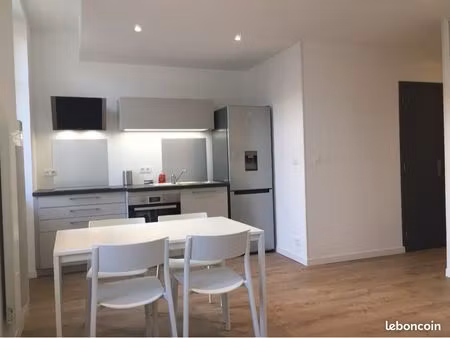 joli t2 avec garage place jean-jaures