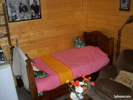 loue studio meublé