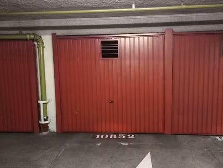 location box parking sécurisé – quartier de l’horloge / beaubourg