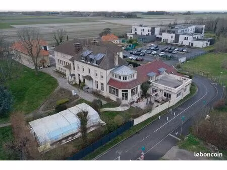maison a louer a 2km de la plage et 500m du centre village