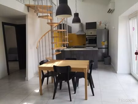 appartement t3 meublé avec une grande mezzanine lumineuse