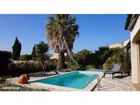 villa 5 pièces 92 m²