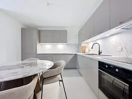 appartement t2 meublé de 50m² avec garage fermé !