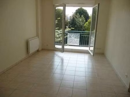 location appartement 2 pièces à nantes tortière (44000) : à louer 2 pièces / 46m² nantes t