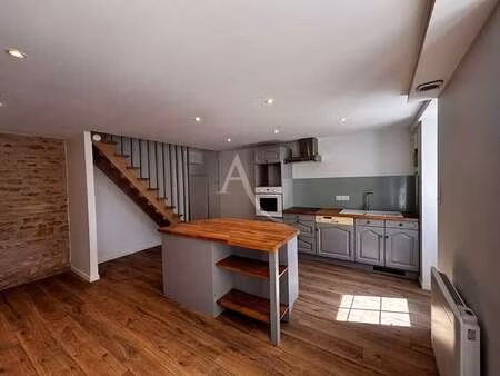 location maison à l'île-d'elle (85770) : à louer / 71m² l'île-d'elle