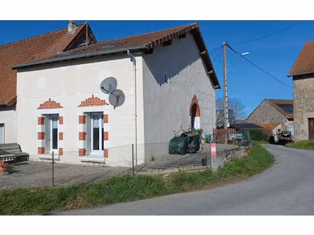 maison bazelat m² t-3 à vendre  61 000 €