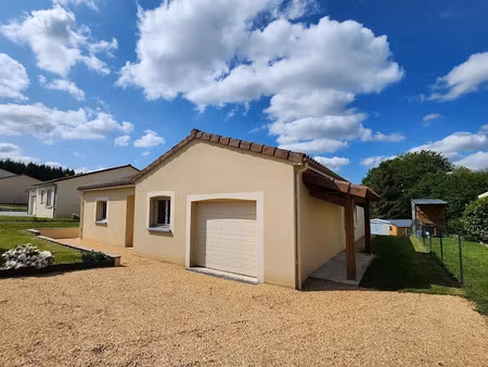 location maison 6 pièces 117 m² à royères (87400)  940 €