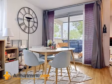 appartement t4 avec terrasse et parking