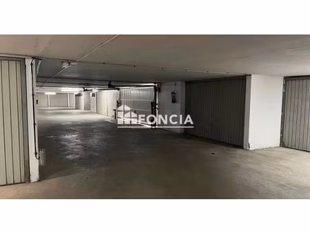 canet sud – garage fermé en sous-sol sécurisé – résidence recherchée