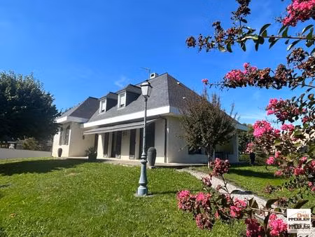 maison avec jardin