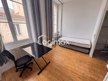 location appartement 1 pièce 14 m² à la rochelle (17000)