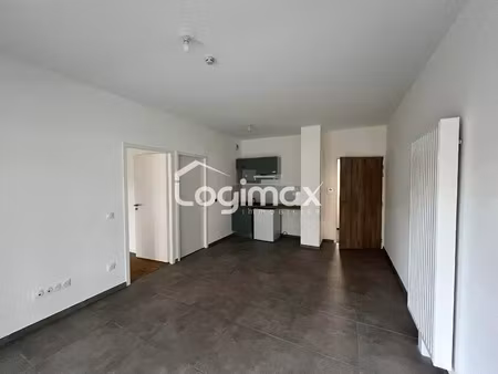 location appartement 2 pièces 39 m² à la rochelle (17000)