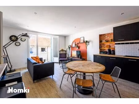 dpe c appartement 5 pièces 85 m2 avec balcon et cave à nîmes
