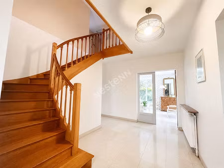 maison familiale 8 pièces à vendre à amiens  secteur primevère