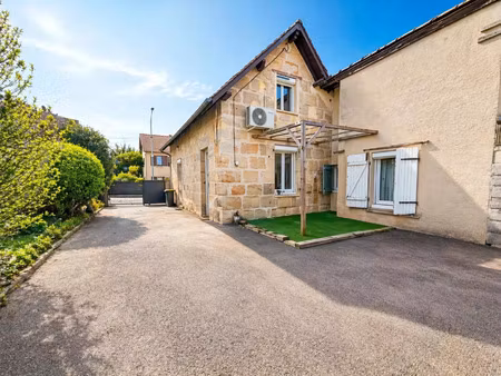 vente maison 4 pièces 82 m2 à brive-la-gaillarde