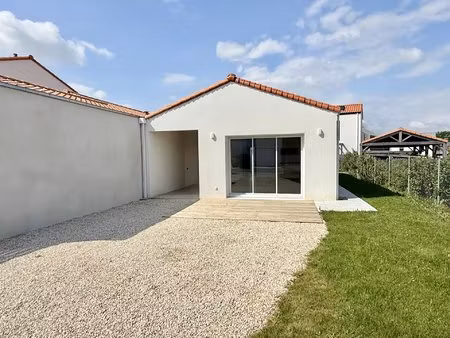 maison - 3 pièces