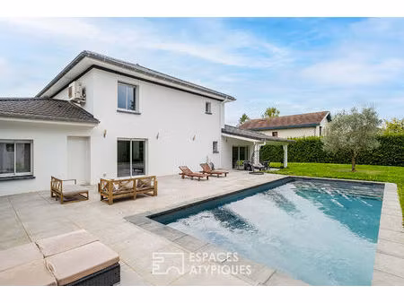 maison contemporaine avec piscine