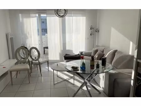 appartement lattes 35 m² t-2 à vendre  218 500 €