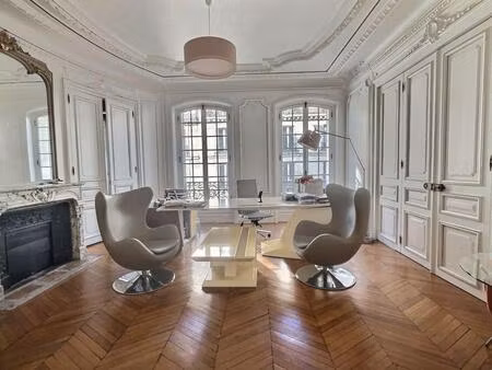 bureaux de 178 m² à louer