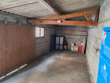 à vendre garage riom centre