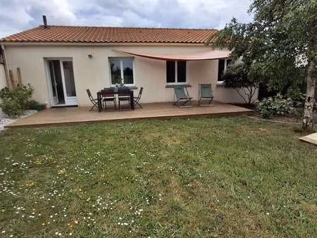 vente maison à montréverd (85260) : à vendre / 87m² montréverd