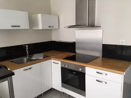 location t2bis duplex semi meuble rodez sans frais d'agence