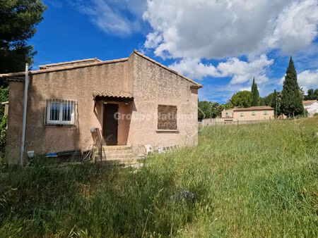 a louer villa de type 4 13011