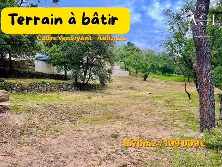 terrain constructible viabilisé à vendre