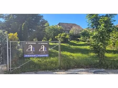 terrain constructible à vendre
