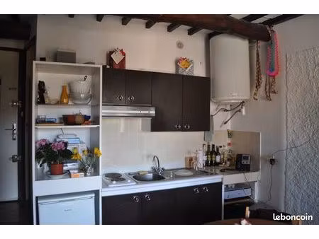 studio meublé 24m² aix centre