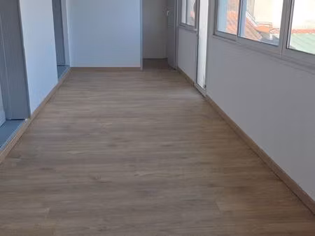 appartement f3 de 130 m² avec parking